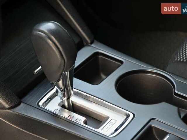 Синий Субару Аутбек, объемом двигателя 2.46 л и пробегом 150 тыс. км за 14777 $, фото 24 на Automoto.ua