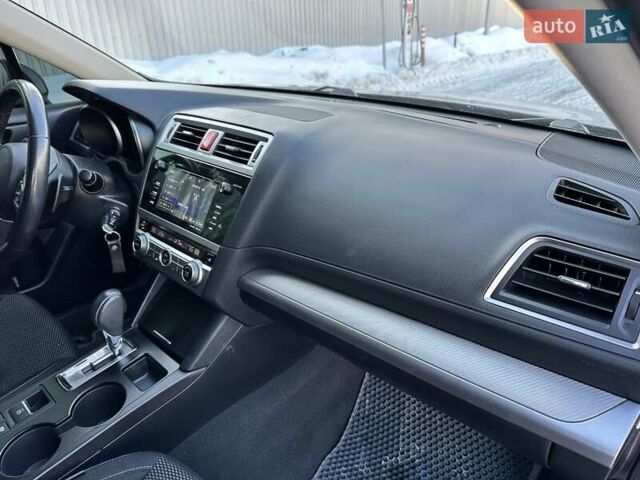 Синий Субару Аутбек, объемом двигателя 2.5 л и пробегом 150 тыс. км за 12900 $, фото 9 на Automoto.ua