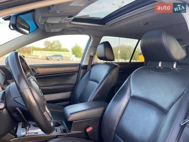 Синий Субару Аутбек, объемом двигателя 2.5 л и пробегом 157 тыс. км за 16500 $, фото 6 на Automoto.ua