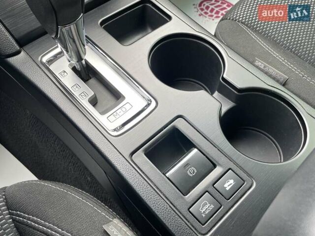 Синий Субару Аутбек, объемом двигателя 2.5 л и пробегом 123 тыс. км за 17900 $, фото 29 на Automoto.ua