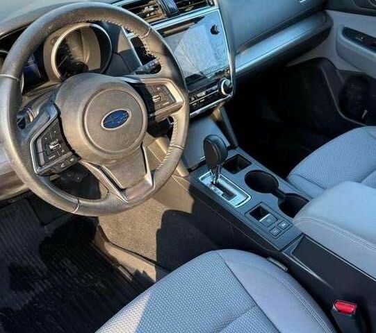 Синій Субару Аутбек, об'ємом двигуна 0 л та пробігом 135 тис. км за 11600 $, фото 8 на Automoto.ua