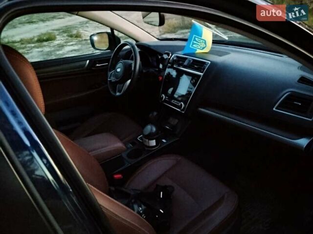 Синий Субару Аутбек, объемом двигателя 2.5 л и пробегом 62 тыс. км за 21000 $, фото 6 на Automoto.ua