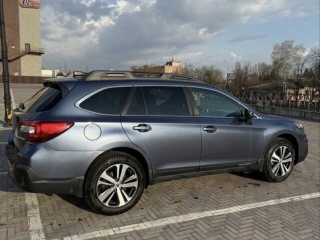 Синій Субару Аутбек, об'ємом двигуна 2.5 л та пробігом 128 тис. км за 17500 $, фото 1 на Automoto.ua