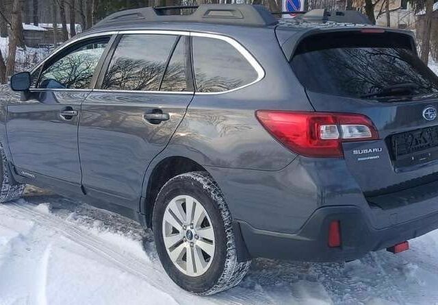 Синій Субару Аутбек, об'ємом двигуна 0 л та пробігом 135 тис. км за 11600 $, фото 3 на Automoto.ua