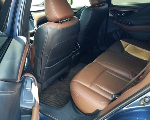 Синий Субару Аутбек, объемом двигателя 2.39 л и пробегом 57 тыс. км за 22500 $, фото 2 на Automoto.ua