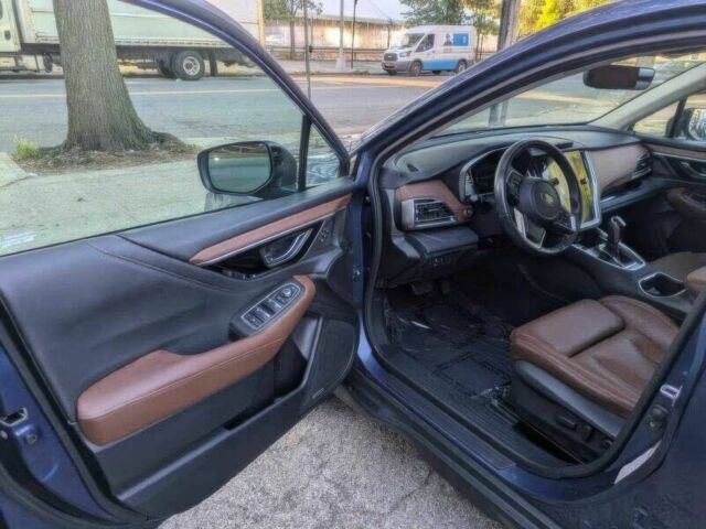 Синій Субару Аутбек, об'ємом двигуна 2.4 л та пробігом 17 тис. км за 14800 $, фото 6 на Automoto.ua