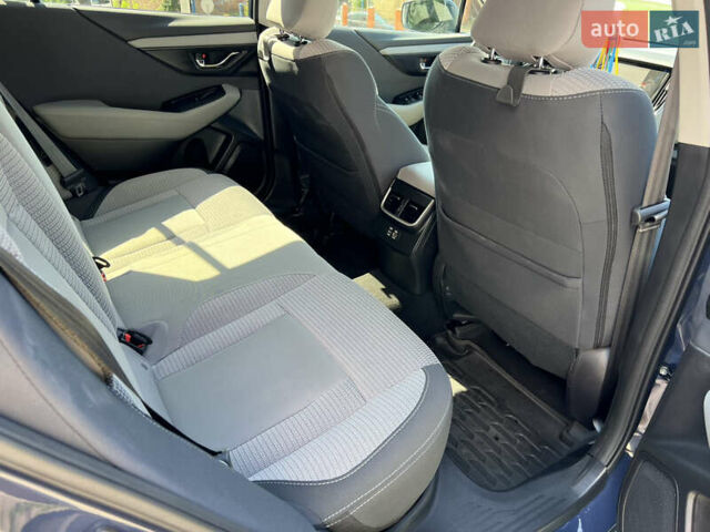 Синий Субару Аутбек, объемом двигателя 2.5 л и пробегом 22 тыс. км за 27900 $, фото 27 на Automoto.ua