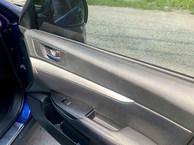 Синий Субару Аутбек, объемом двигателя 2.5 л и пробегом 200 тыс. км за 8500 $, фото 6 на Automoto.ua