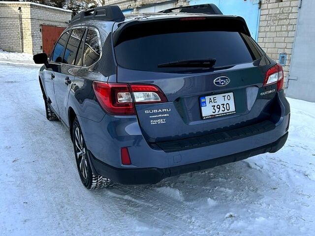 Синий Субару Аутбек, объемом двигателя 2.5 л и пробегом 202 тыс. км за 15000 $, фото 3 на Automoto.ua