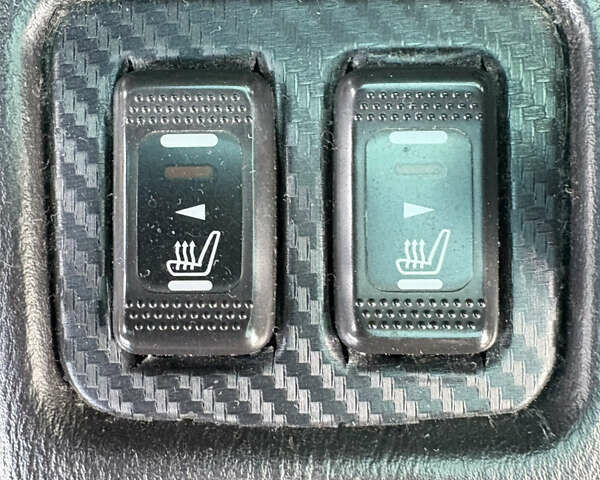 Зеленый Субару Аутбек, объемом двигателя 2.5 л и пробегом 227 тыс. км за 4500 $, фото 12 на Automoto.ua