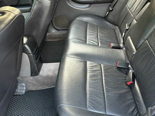 Зеленый Субару Аутбек, объемом двигателя 2.5 л и пробегом 227 тыс. км за 4499 $, фото 4 на Automoto.ua