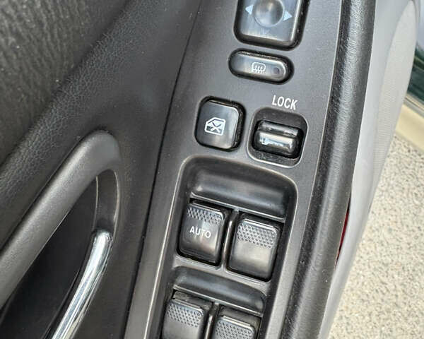 Зеленый Субару Аутбек, объемом двигателя 2.5 л и пробегом 227 тыс. км за 4500 $, фото 10 на Automoto.ua