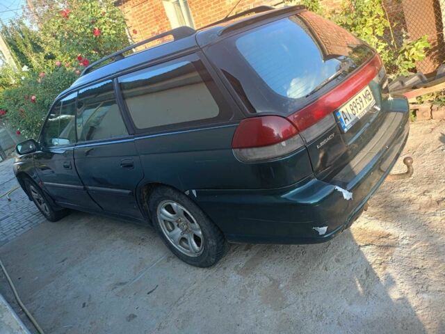 Зеленый Субару Аутбек, объемом двигателя 2.5 л и пробегом 305 тыс. км за 2200 $, фото 1 на Automoto.ua