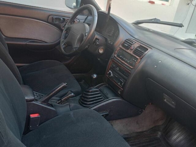 Зеленый Субару Аутбек, объемом двигателя 2.5 л и пробегом 305 тыс. км за 2200 $, фото 3 на Automoto.ua