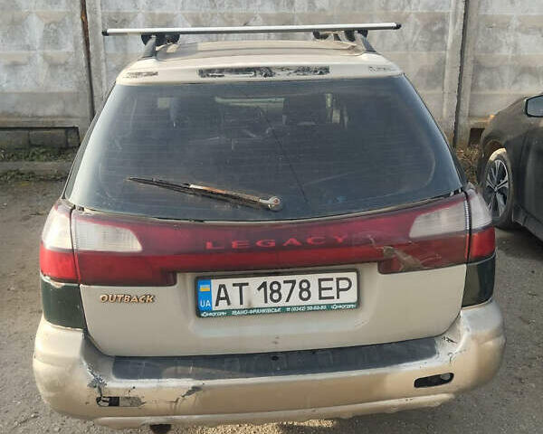 Зеленый Субару Аутбек, объемом двигателя 2.46 л и пробегом 350 тыс. км за 2500 $, фото 5 на Automoto.ua