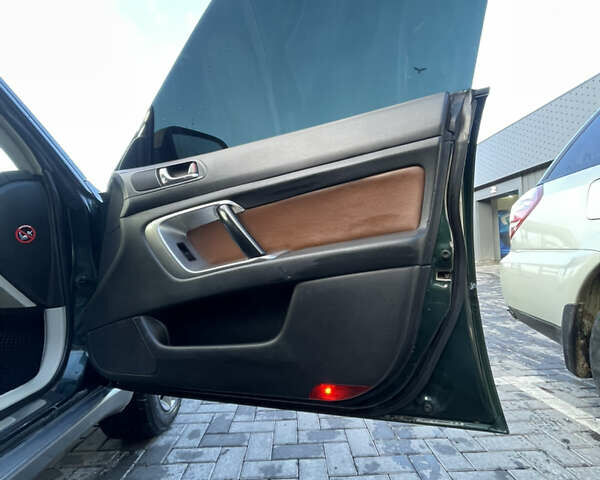 Зеленый Субару Аутбек, объемом двигателя 3 л и пробегом 307 тыс. км за 6400 $, фото 14 на Automoto.ua