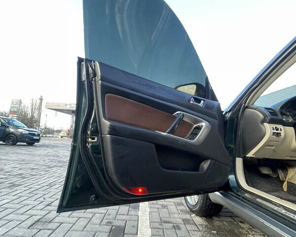 Зеленый Субару Аутбек, объемом двигателя 3 л и пробегом 307 тыс. км за 6400 $, фото 13 на Automoto.ua