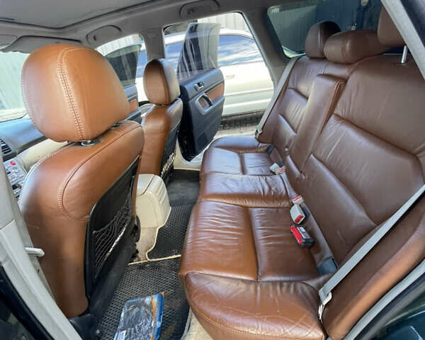 Зеленый Субару Аутбек, объемом двигателя 3 л и пробегом 307 тыс. км за 6400 $, фото 17 на Automoto.ua