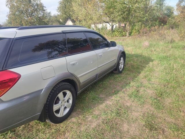 Зеленый Субару Аутбек, объемом двигателя 2.5 л и пробегом 288 тыс. км за 5500 $, фото 10 на Automoto.ua