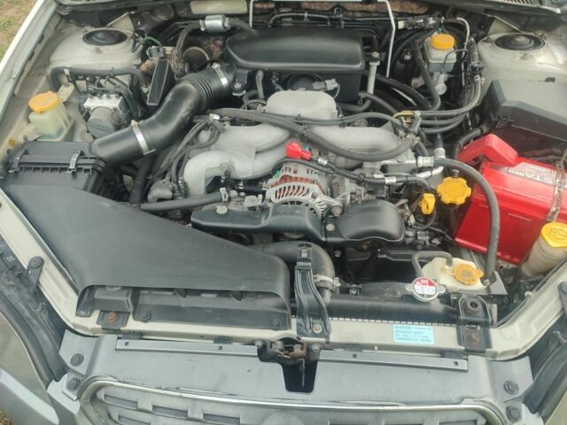 Зеленый Субару Аутбек, объемом двигателя 2.5 л и пробегом 288 тыс. км за 5500 $, фото 15 на Automoto.ua