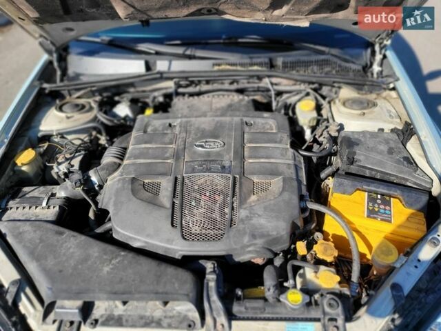 Зелений Субару Аутбек, об'ємом двигуна 3 л та пробігом 320 тис. км за 7000 $, фото 12 на Automoto.ua