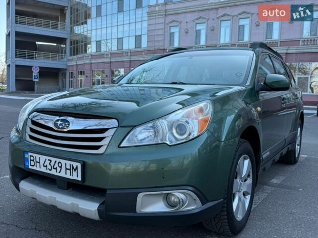 Зеленый Субару Аутбек, объемом двигателя 2.46 л и пробегом 297 тыс. км за 7500 $, фото 2 на Automoto.ua