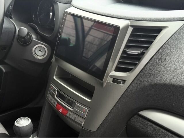 Зеленый Субару Аутбек, объемом двигателя 2 л и пробегом 252 тыс. км за 8800 $, фото 8 на Automoto.ua