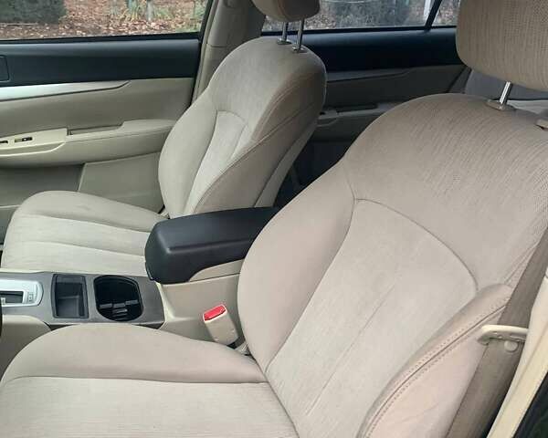 Зеленый Субару Аутбек, объемом двигателя 2.46 л и пробегом 247 тыс. км за 9000 $, фото 7 на Automoto.ua