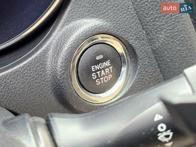 Зеленый Субару Аутбек, объемом двигателя 2.5 л и пробегом 147 тыс. км за 12600 $, фото 27 на Automoto.ua