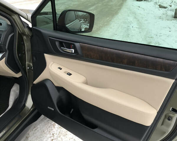 Зелений Субару Аутбек, об'ємом двигуна 2.5 л та пробігом 77 тис. км за 17900 $, фото 14 на Automoto.ua