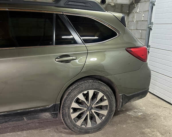Зелений Субару Аутбек, об'ємом двигуна 2.5 л та пробігом 200 тис. км за 16500 $, фото 5 на Automoto.ua