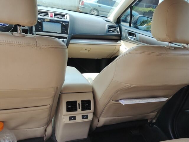 Зелений Субару Аутбек, об'ємом двигуна 2.5 л та пробігом 172 тис. км за 15000 $, фото 10 на Automoto.ua