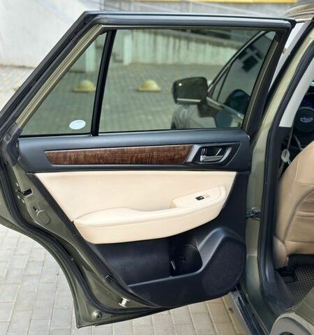 Зеленый Субару Аутбек, объемом двигателя 2.46 л и пробегом 230 тыс. км за 15500 $, фото 24 на Automoto.ua