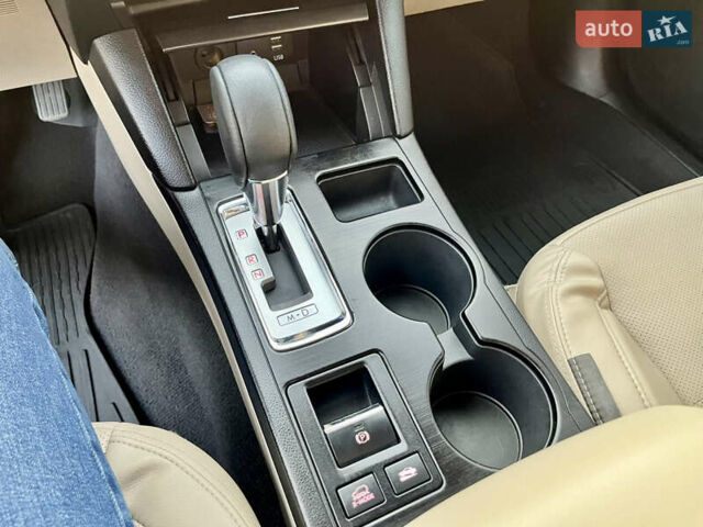 Зеленый Субару Аутбек, объемом двигателя 2.5 л и пробегом 165 тыс. км за 16200 $, фото 18 на Automoto.ua