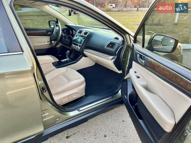 Зеленый Субару Аутбек, объемом двигателя 2.5 л и пробегом 165 тыс. км за 16200 $, фото 8 на Automoto.ua