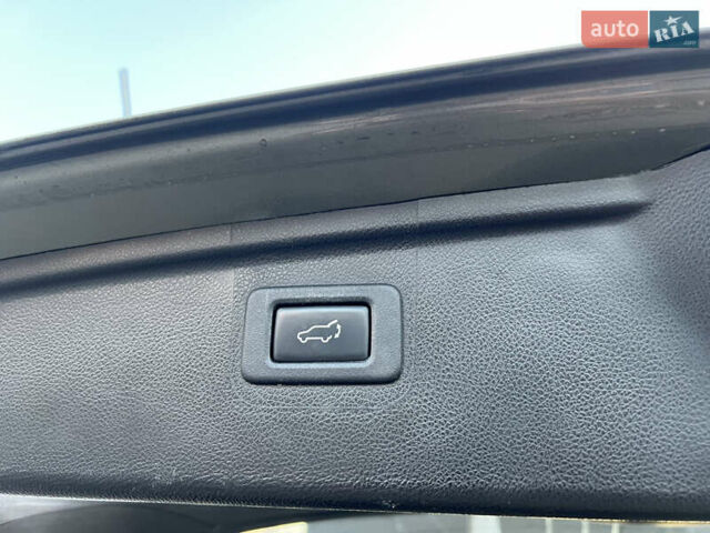 Зелений Субару Аутбек, об'ємом двигуна 2.5 л та пробігом 95 тис. км за 16899 $, фото 23 на Automoto.ua