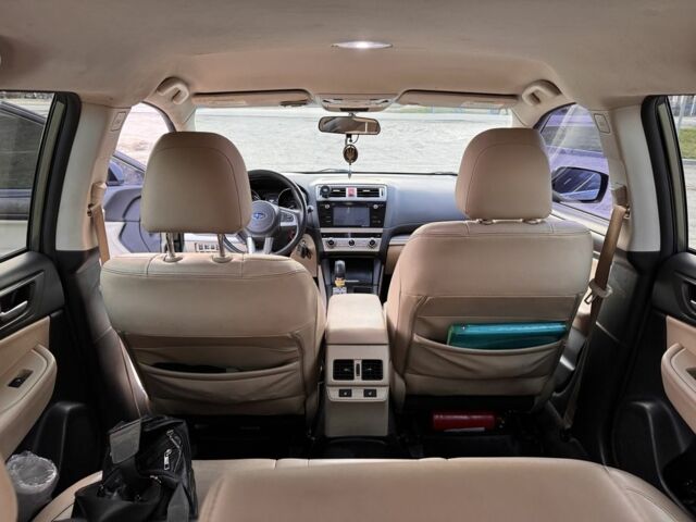 Зелений Субару Аутбек, об'ємом двигуна 2.5 л та пробігом 198 тис. км за 13800 $, фото 17 на Automoto.ua