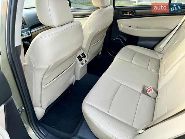 Зеленый Субару Аутбек, объемом двигателя 2.5 л и пробегом 165 тыс. км за 16200 $, фото 12 на Automoto.ua