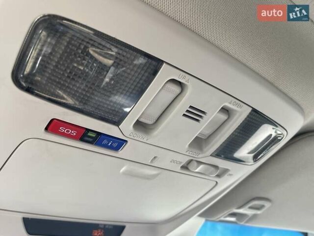 Зелений Субару Аутбек, об'ємом двигуна 2.5 л та пробігом 137 тис. км за 16900 $, фото 36 на Automoto.ua