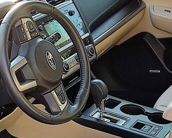 Зелений Субару Аутбек, об'ємом двигуна 2.5 л та пробігом 109 тис. км за 14990 $, фото 4 на Automoto.ua