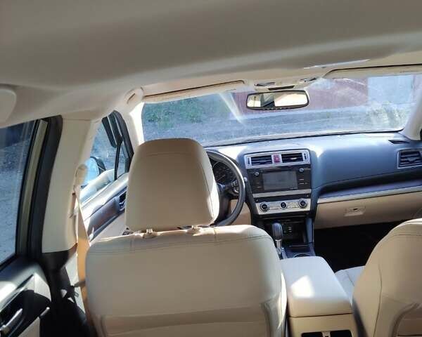 Зелений Субару Аутбек, об'ємом двигуна 2.5 л та пробігом 109 тис. км за 14990 $, фото 3 на Automoto.ua