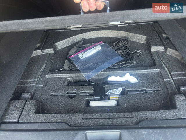 Зелений Субару Аутбек, об'ємом двигуна 2.5 л та пробігом 128 тис. км за 16000 $, фото 11 на Automoto.ua