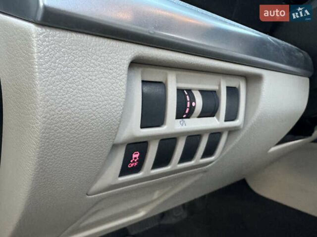 Зеленый Субару Аутбек, объемом двигателя 2.5 л и пробегом 151 тыс. км за 13999 $, фото 19 на Automoto.ua