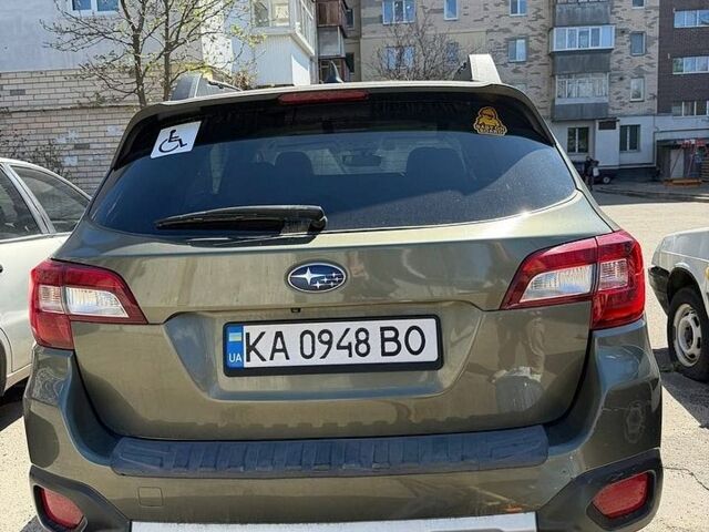 Зеленый Субару Аутбек, объемом двигателя 2.5 л и пробегом 228 тыс. км за 9000 $, фото 7 на Automoto.ua