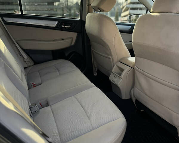 Зелений Субару Аутбек, об'ємом двигуна 2.5 л та пробігом 148 тис. км за 14350 $, фото 53 на Automoto.ua