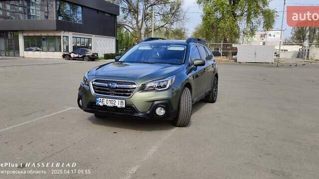 Зелений Субару Аутбек, об'ємом двигуна 2.5 л та пробігом 43 тис. км за 20200 $, фото 5 на Automoto.ua
