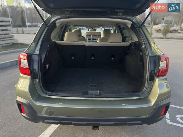 Зелений Субару Аутбек, об'ємом двигуна 2.5 л та пробігом 148 тис. км за 14350 $, фото 52 на Automoto.ua