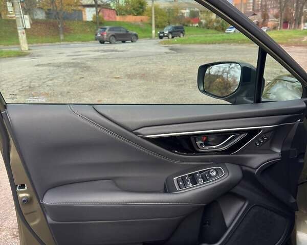 Субару Аутбек 2020 у Вінниці на Automoto.ua Зелений Субару Аутбек, об'ємом двигуна 2.39 л та пробігом 36 тис. км за 28000 $, фото 8 на Automoto.ua