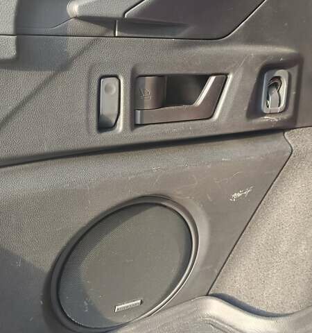 Зелений Субару Аутбек, об'ємом двигуна 2.39 л та пробігом 63 тис. км за 30200 $, фото 6 на Automoto.ua