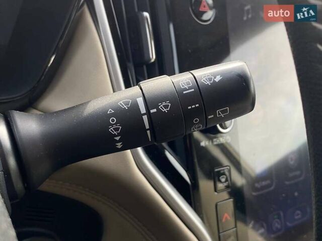 Зелений Субару Аутбек, об'ємом двигуна 2.46 л та пробігом 18 тис. км за 25990 $, фото 25 на Automoto.ua